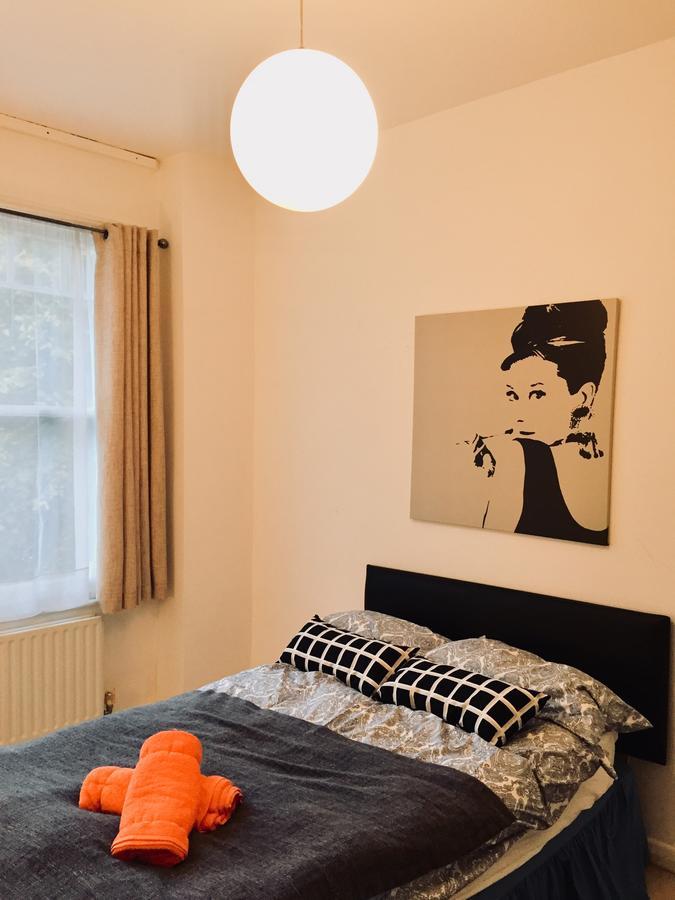 Mapesbury Hostel ลอนดอน ภายนอก รูปภาพ